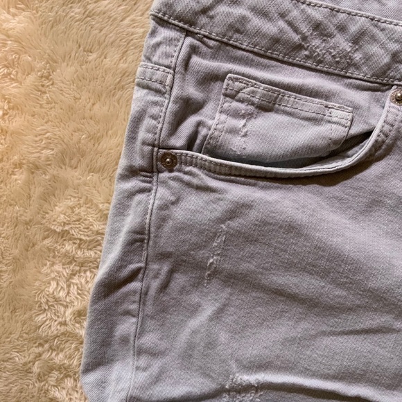 H&M Shorts - Picture 4 of 6